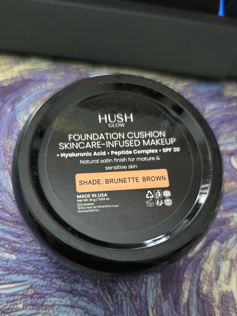 Hush Glow Foundation Cushion - Brunette Brown SPF 30